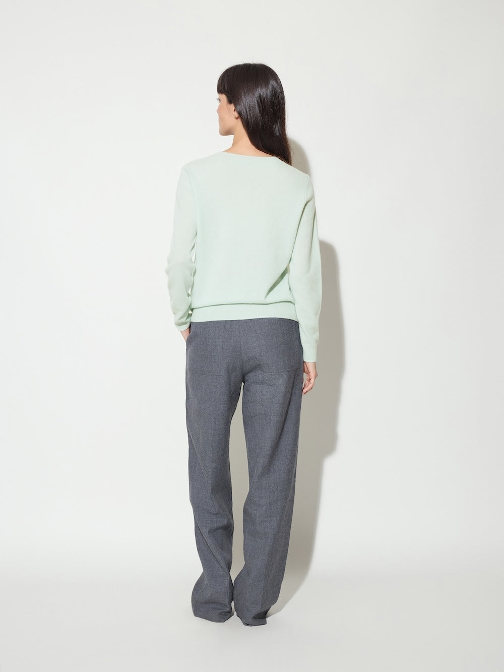 The Curator Jade Sofa V neck Cashmere Sweater