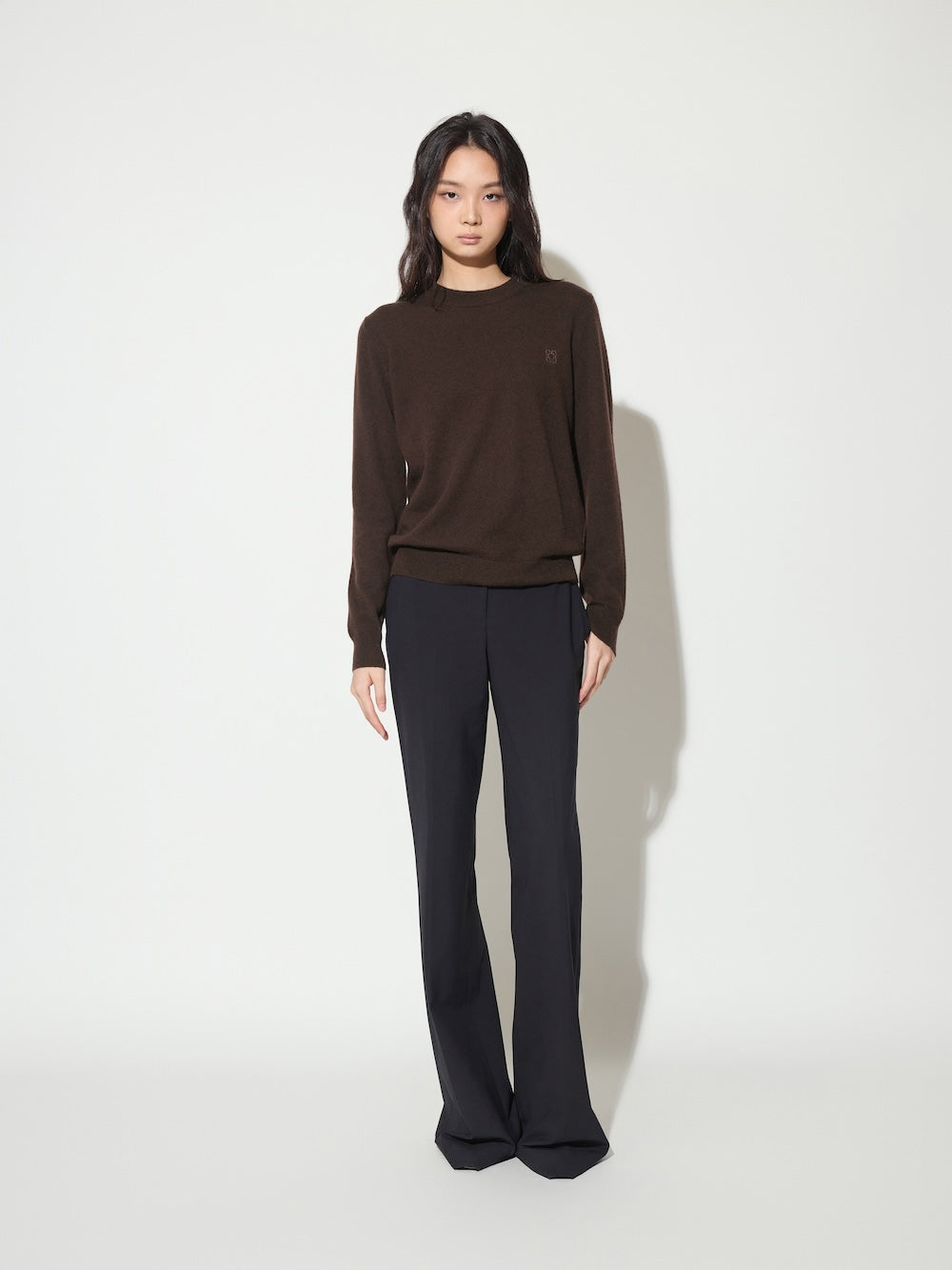 The Designer Ink Sofa Crew Neck Cashmere Sweater