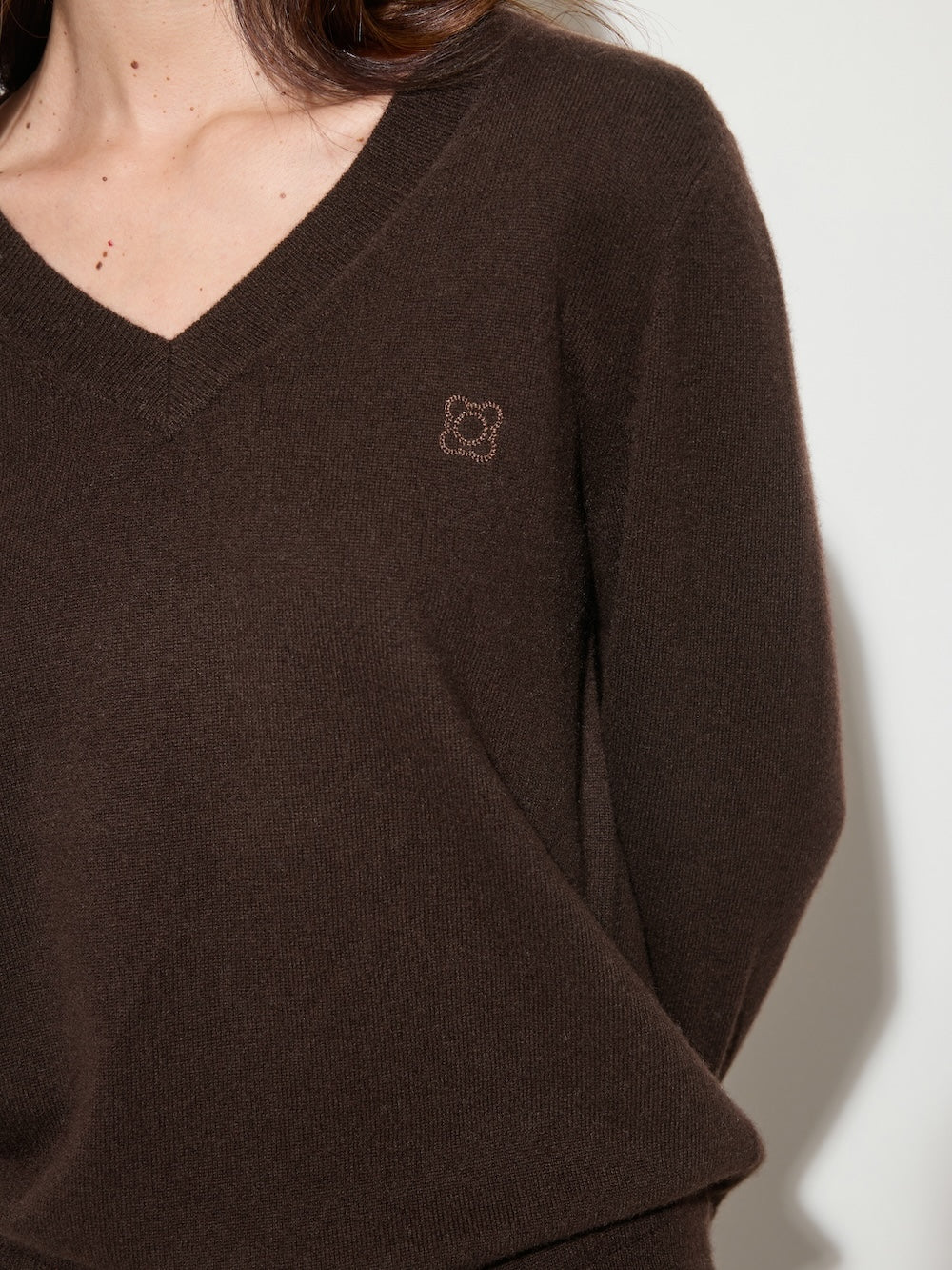 The Curator Sepia Sofa V neck Cashmere Sweater
