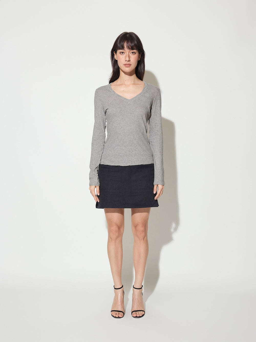 The Traveler Marble Sofa Cotton V neck Long Sleeve