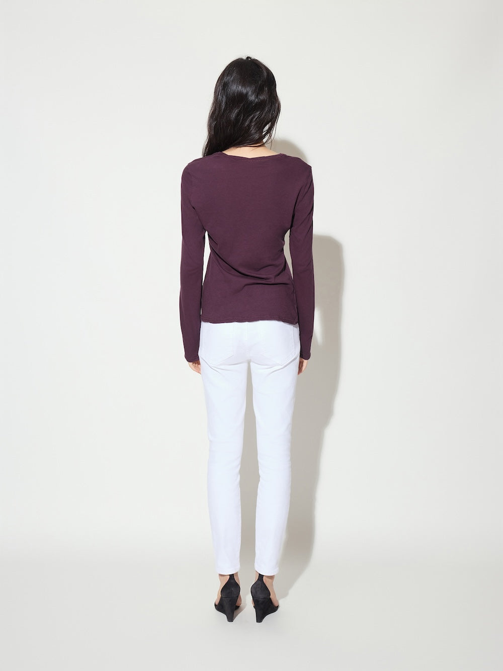 The Traveler Mulberry Sofa Cotton Crew Neck Long Sleeve
