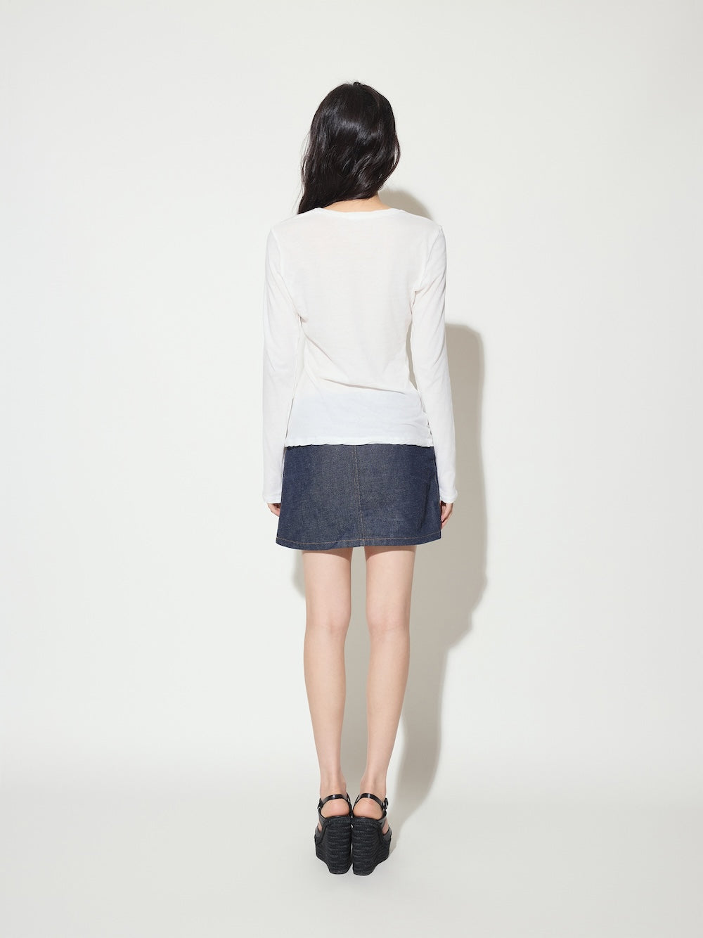 The Traveler Salt Sofa Cotton Crew Neck Long Sleeve