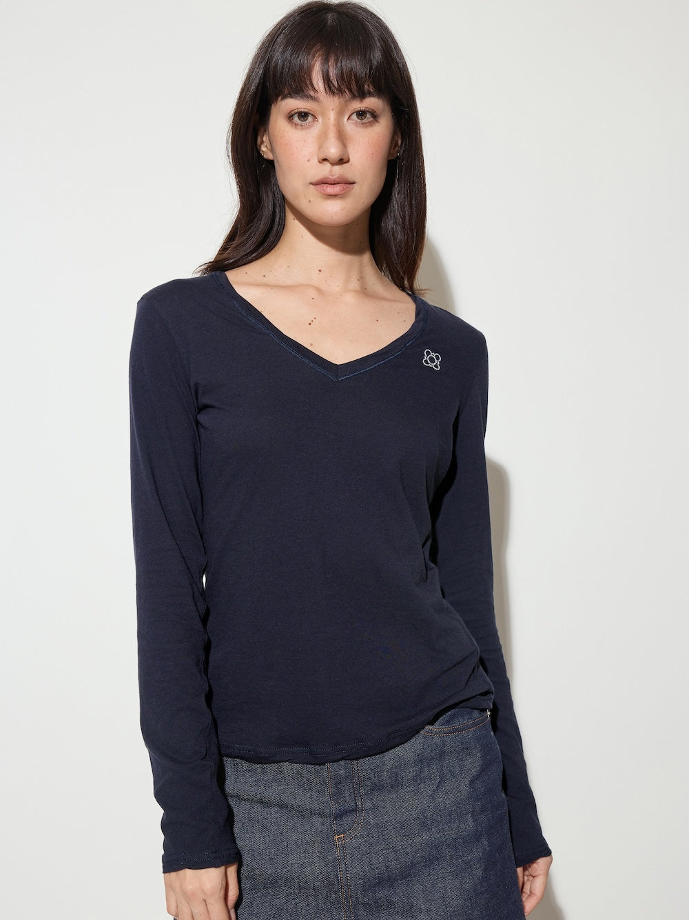 The Traveler Marble Sofa Cotton V neck Long Sleeve